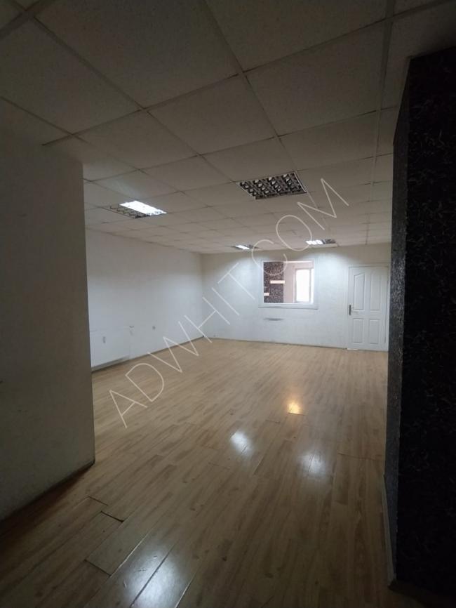 Office for rent in a commercial building in Esenyurt Square