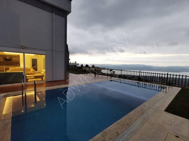 Luxurious villa in Sapanca, 6 rooms, overlooking Sapanca Lake