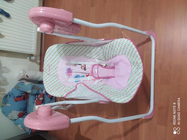 Salıncaklı bebek sandalyeler