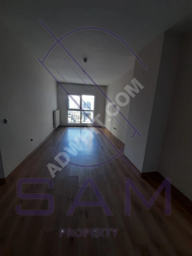 Apartment for urgent sale in a complex in Esenyurt