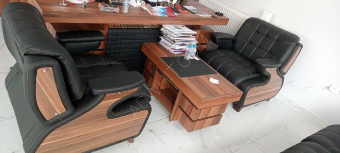 Ready office furniture