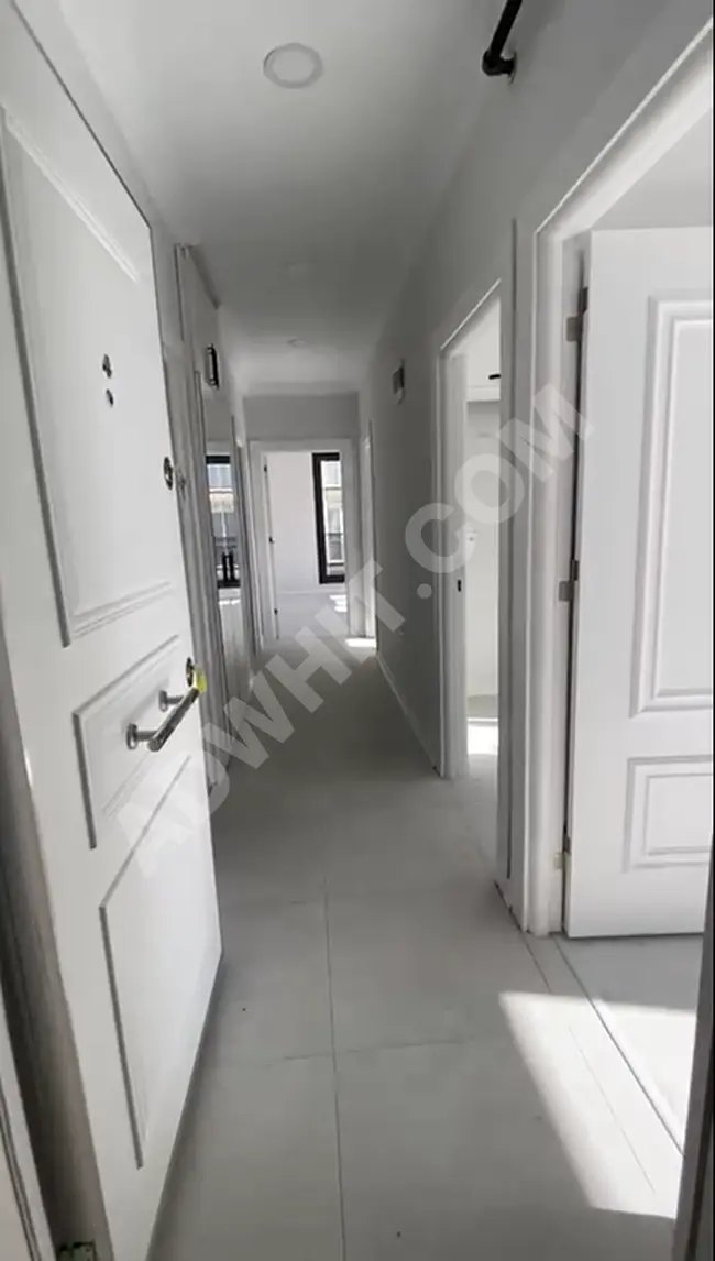 Apartment in building that is new at a special price