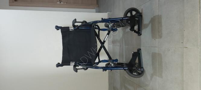 Alman Tomtar marka tekerlekli sandalye