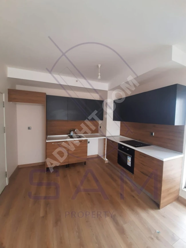 Empty apartment for sale in Istanbul, Esenyurt