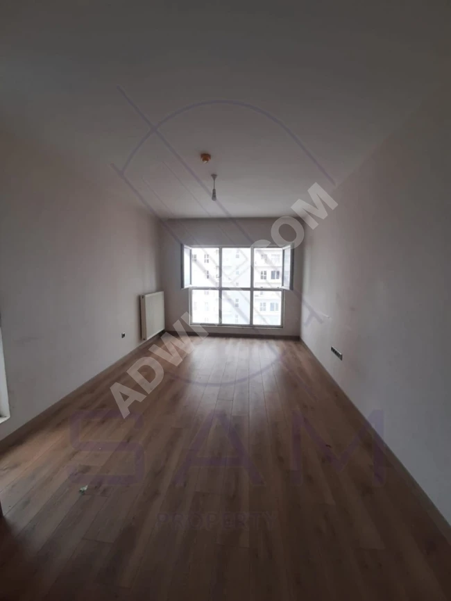 Empty apartment for sale in Istanbul, Esenyurt