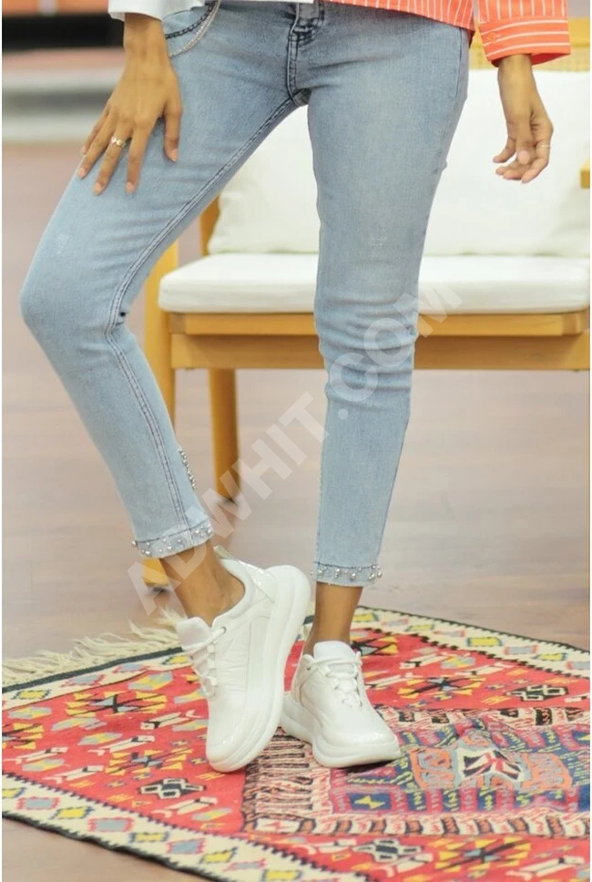  Women's jeans 