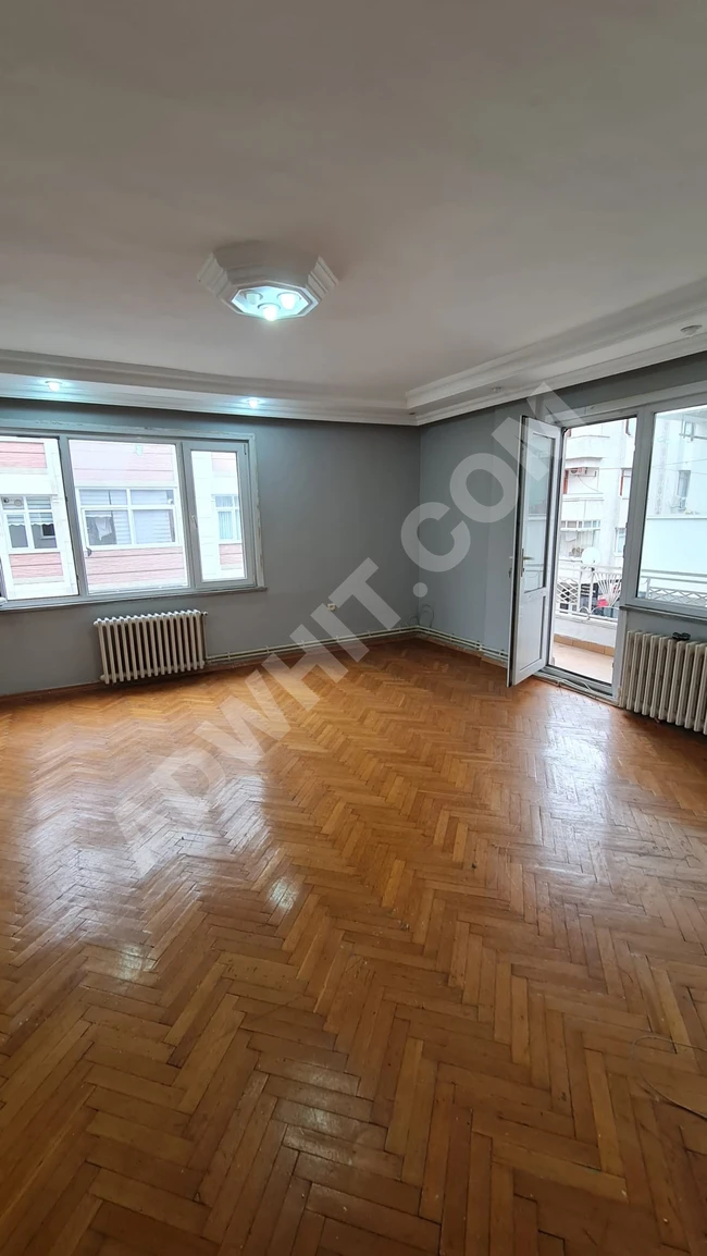 An empty 3+1 apartment in Istanbul Avcilar