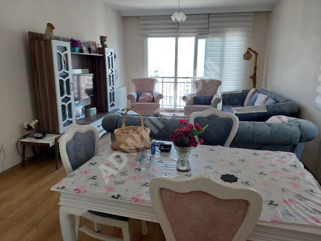 Furnished apartment of 128 meters for sale in a complex in Istanbul