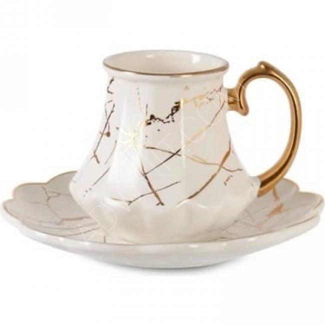 Distinctive porcelain cups set