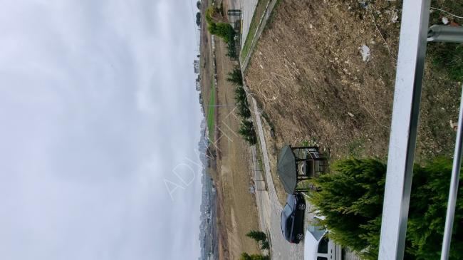 Land for sale in Beylikdüzü, suitable for construction, a ready-made licensed villa