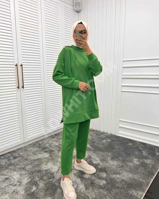 Tesettürlü kadınlar takımı