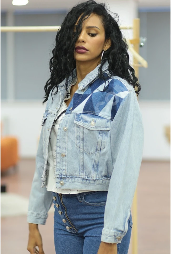 Women's jeans jacket