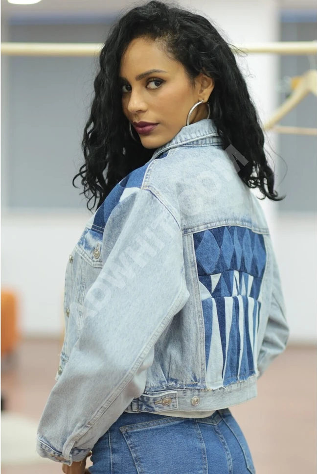 Women's jeans jacket