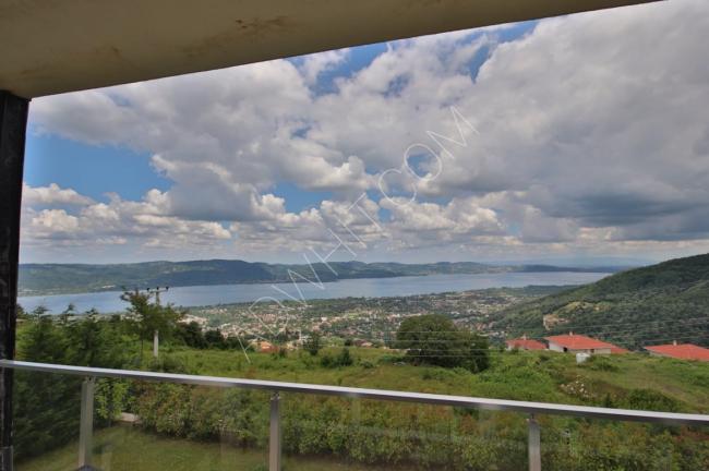 Sapanca villa for rent, direct view of Sapanca Lake, with full services