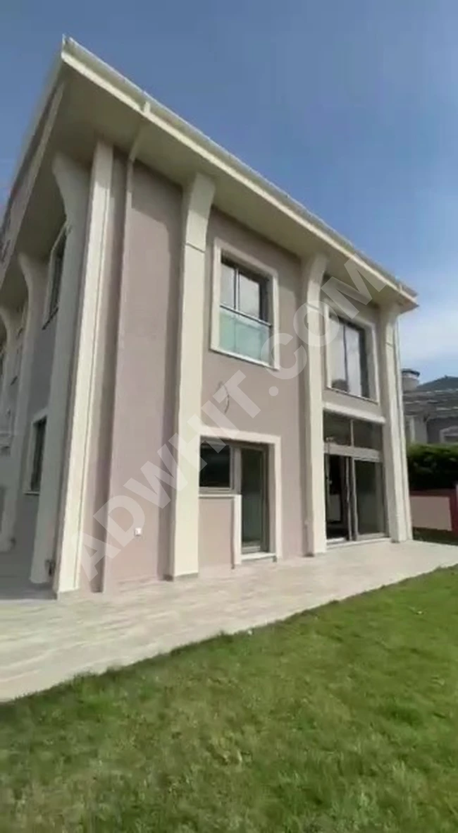 Modern tasarımlı villa