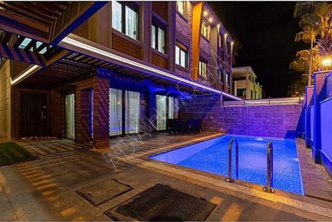 Belek(Antalya) bölgesinde satılık 5+1 villa