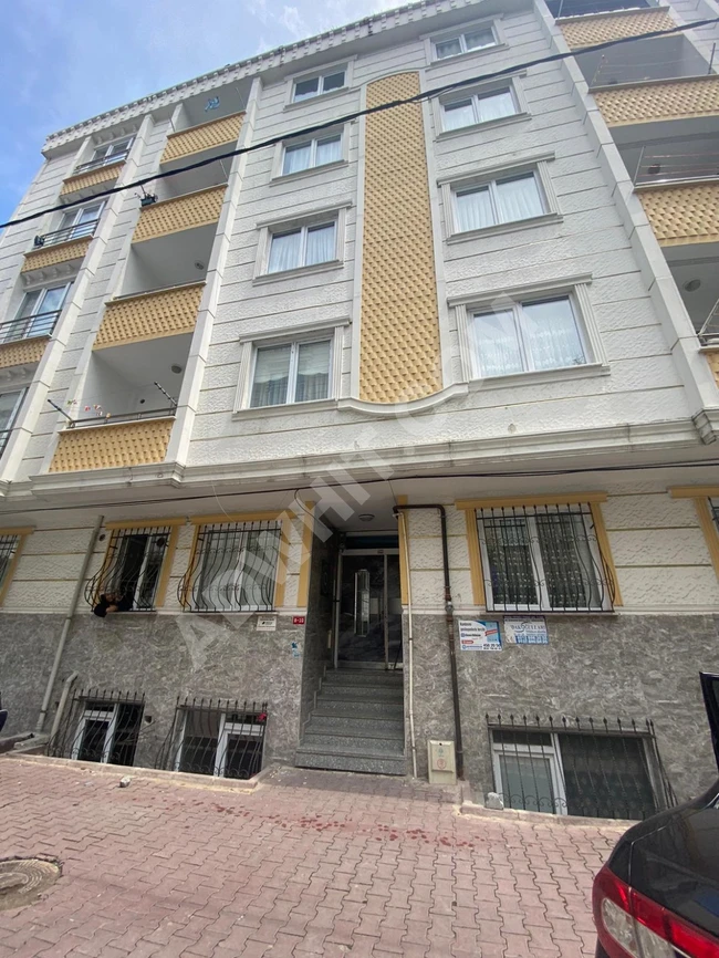 Apartment for sale, 3 bedrooms and a hall