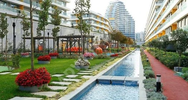 Turizm amaçlı ,faturalar dahil aylık 3500 dolara lüks bir site kapsamında kiralık eşyalı daireler