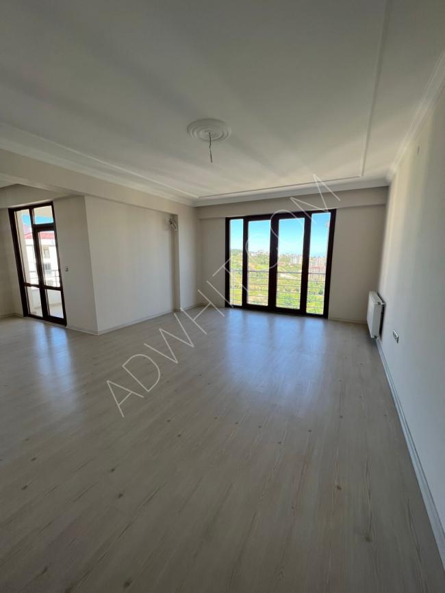 Apartment 4 + 1 in the best complexes of Trabzon Kaşustu