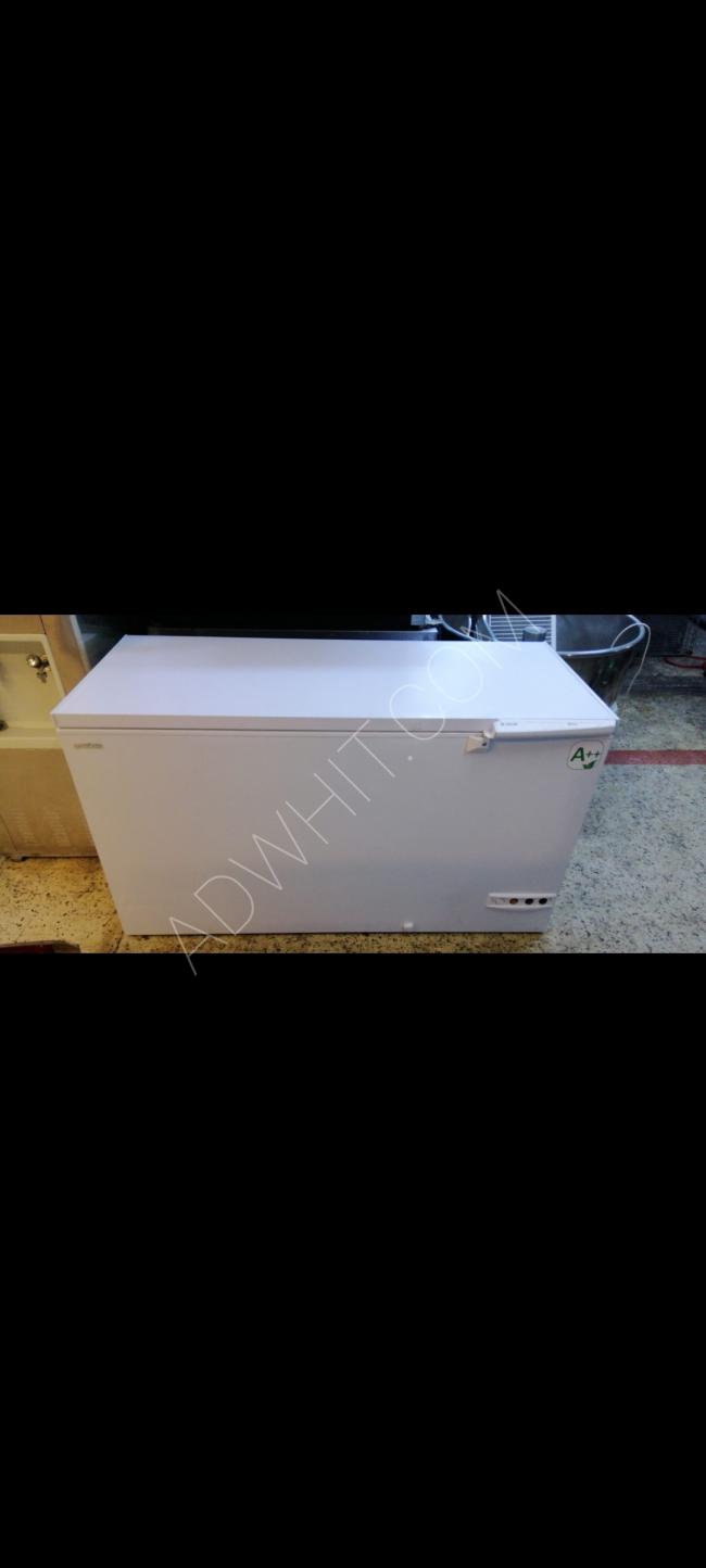 A very clean used Freezer  for sale.at a price of 500 LT   There is a discount for serious buyers