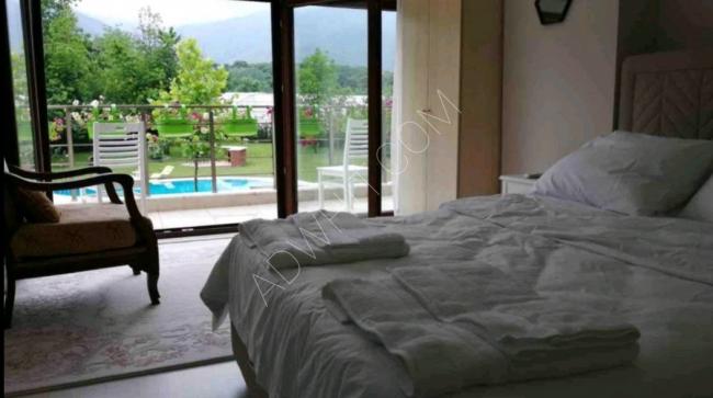 Villa for daily and weekly rent in Sapanca, 7 bedrooms