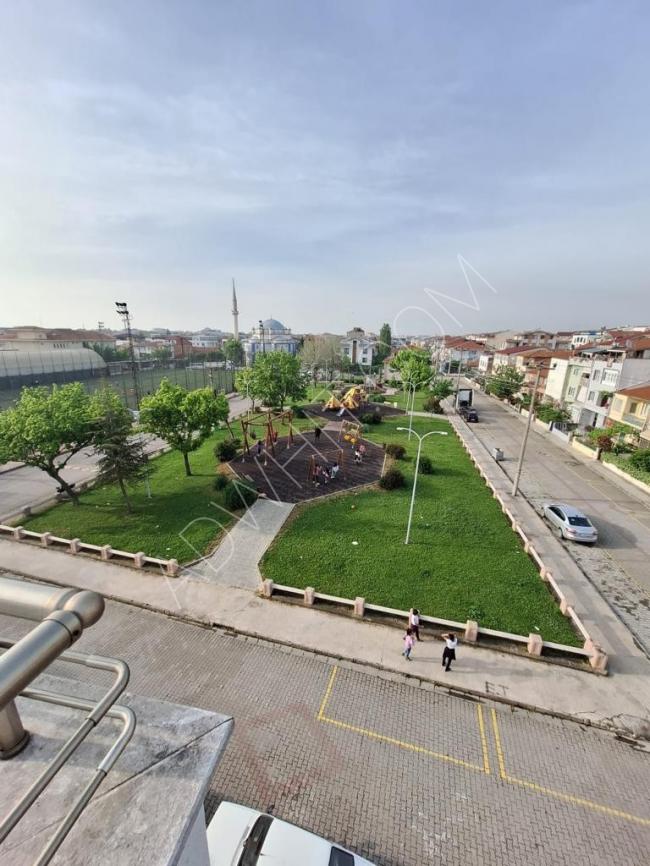 Duplex for sale in Yalova, suitable for real estate residency