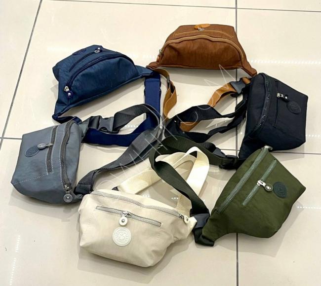 Women's handbag 