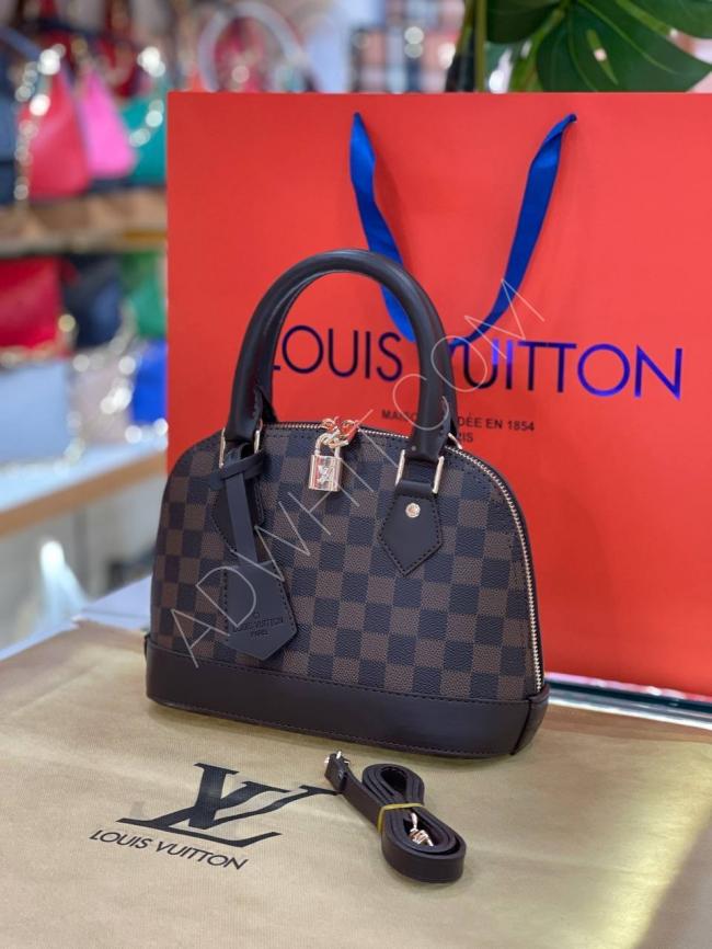 Louis Vuitton Çapraz çanta