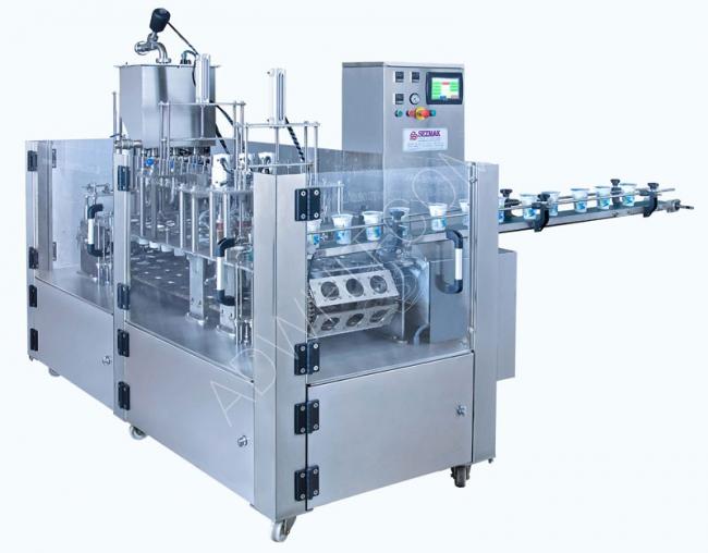 Linear filling and sealing machines for liquids, juice, water