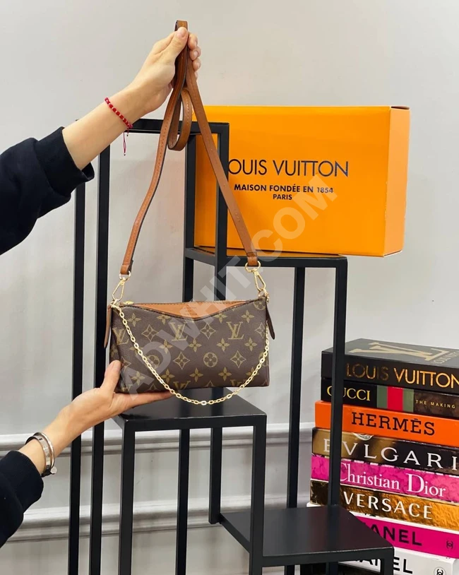 Louis Vuitton Kadın Çantası