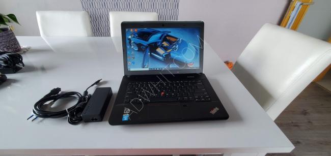 Lenovo Core i7 laptop, SSD sabit disk ve Nvidia ekran kartı ile birlikte