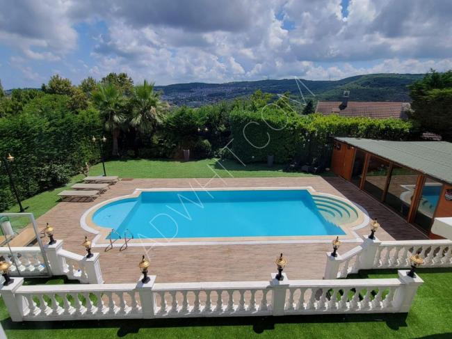 Luxury VIP villa in Sariyar Zekeriyaköy with 8 rooms, indoor pool, outdoor pool, sauna and Turkish bath for daily rent for luxury lovers