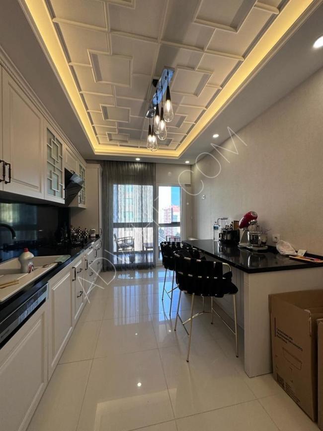 Apartment for sale in Istanbul, Beylikduzu, four rooms and a hall