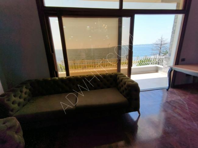 Villa for tourist rent in Istanbul directly on the Marmara Sea.