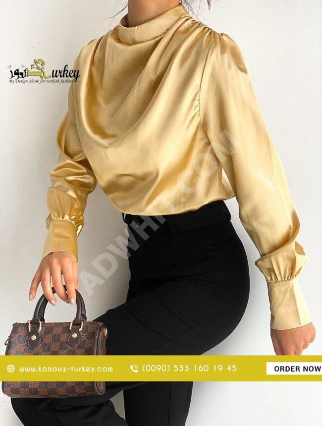 Casual women's blouse