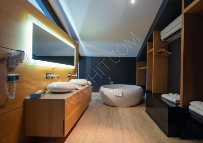 High-class hotel apartment in Sisli with a Jacuzzi.