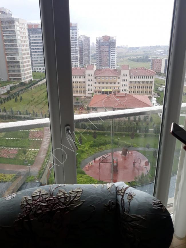Apartment for sale in AVRUPA KONUTLARI, 4+1 with a view of the complex's garden