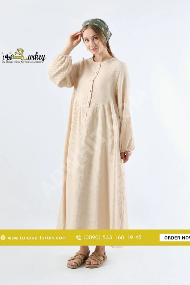 Women's dress for veiled women