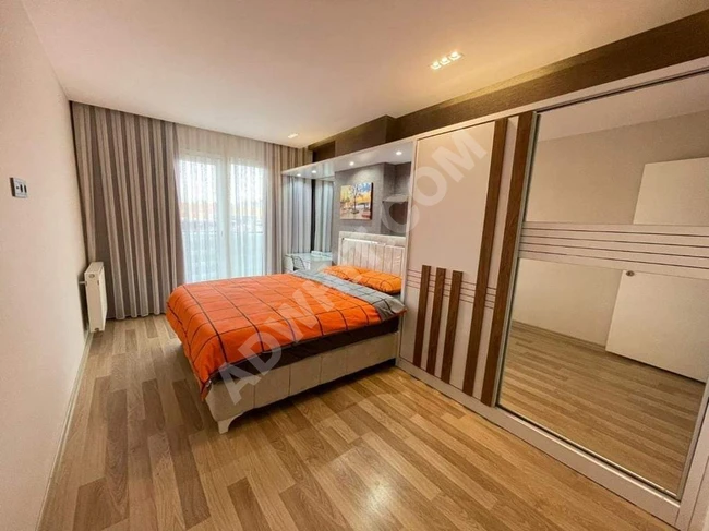 Metrobüse Yakın VIP 1+1 Eşyalı Daire 