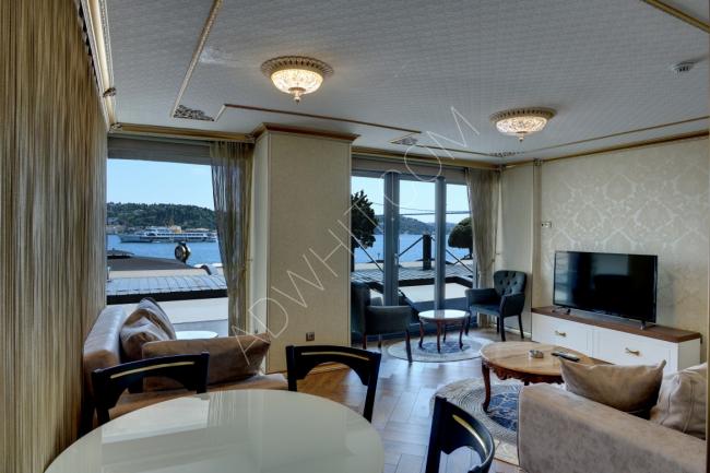 A one-bedroom apartment with a sea view for daily rent