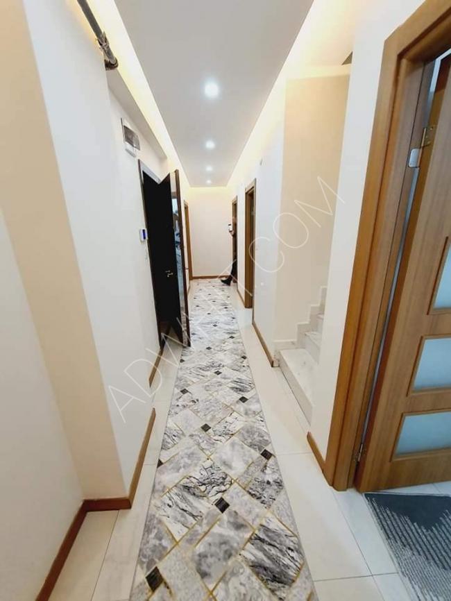Apartment for rent in Fatih, Istanbul, with two rooms, a living room, a kitchen, and 3 bathrooms