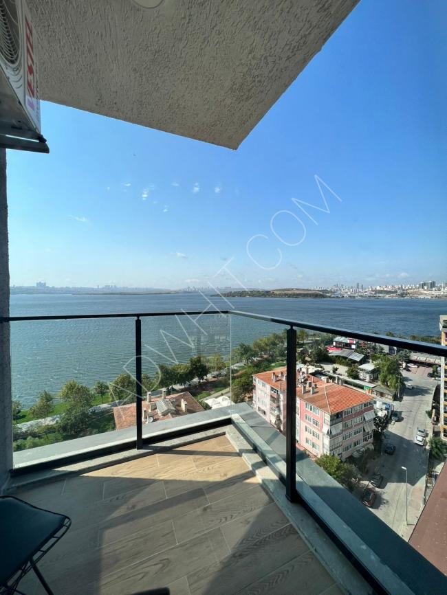A furnished apartment for daily rent with a charming view of the lake in the Kucukcekmece area