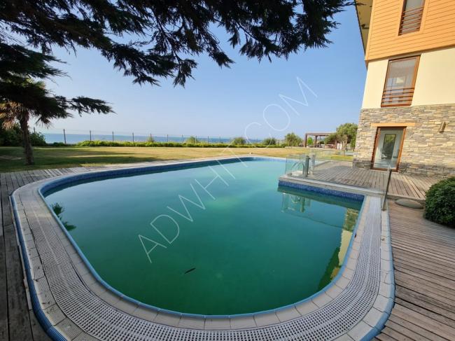 A villa with a direct view of the Black Sea