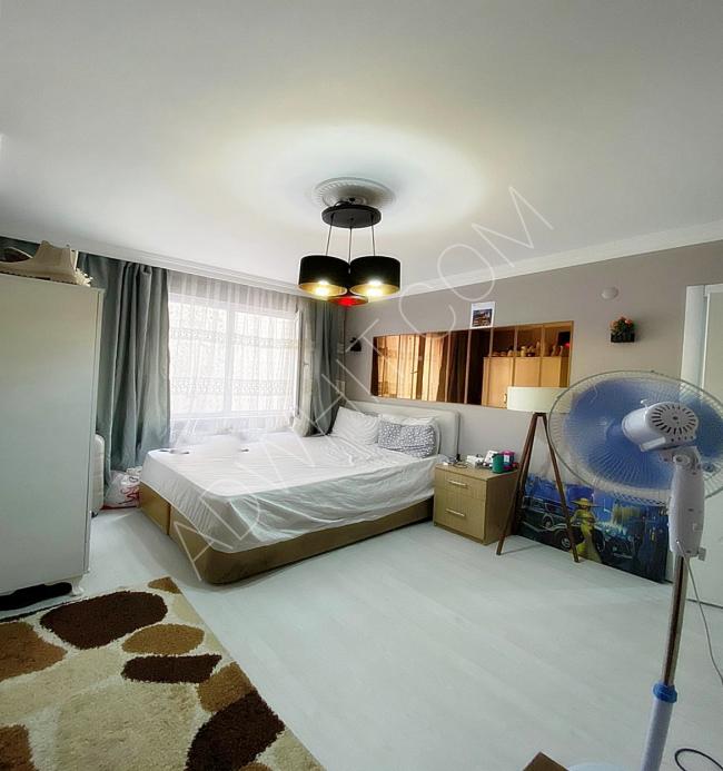 شقة جديدة تماما 2+1 في اسطنبول بموقع مركزي جيد وبسعر رخيص جدا