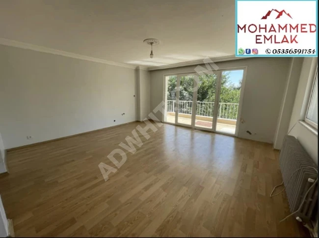 For sale, an empty 3+1 apartment in a standalone building