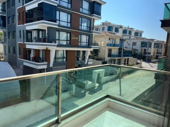 A brand new 3+1 apartment for sale in Yalova, ciftli Koy
