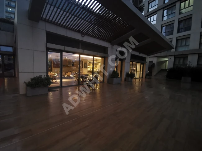 For sale, a luxurious and very spacious 4+1 furnished apartment with an unparalleled panoramic view from a high floor within the most luxurious complexes in Bashak Shehir