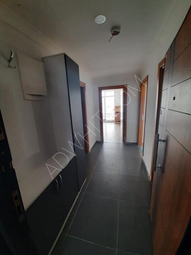 An empty apartment for annual rent in Hayat Park complex in Esenyurt