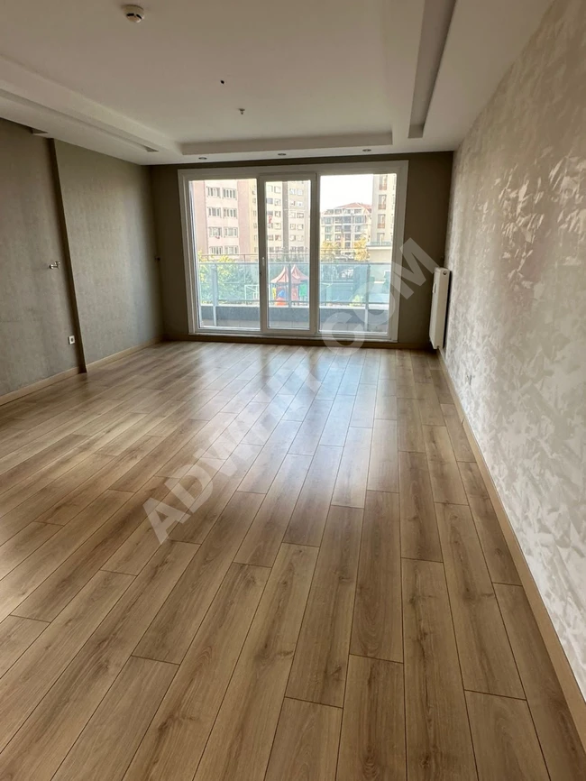 An empty apartment for rent in Istanbul, Beykoz Beykent