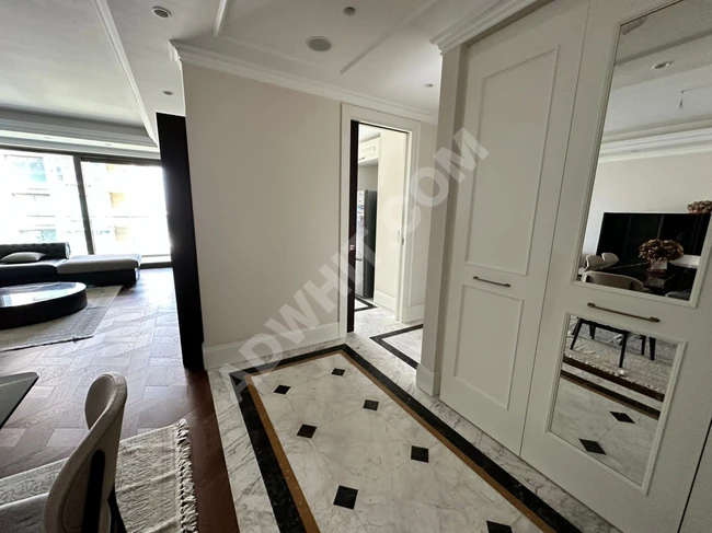 Apartment for sale in Buyuk Yali complex in Zeytinburnu code: r-0549